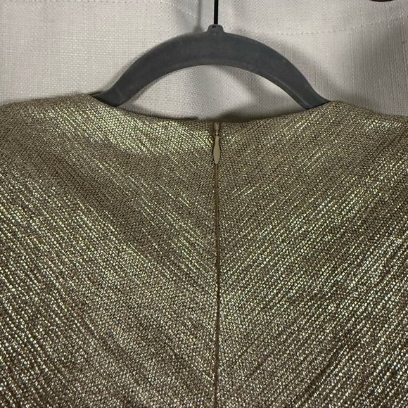 Eliza J Metallic Long Sleeve Sheath Dress in Champagne Gold Size 8 - Picture 8 of 10
